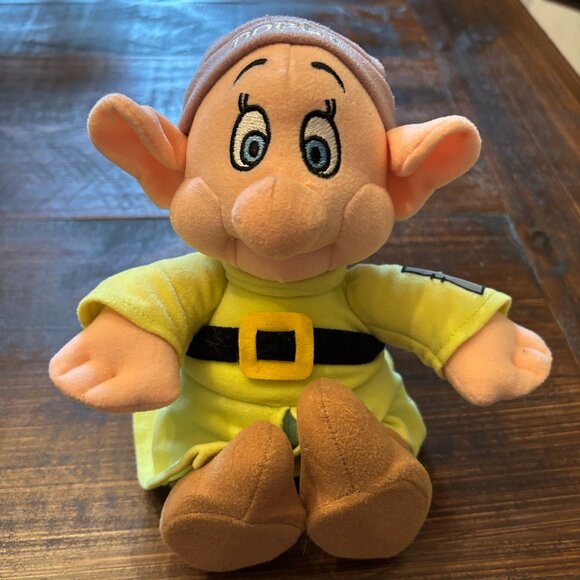 Vintage Disney Store Stuffed Bendable Dopey ~ 8 inch ~ EUC - Picture 1 of 8